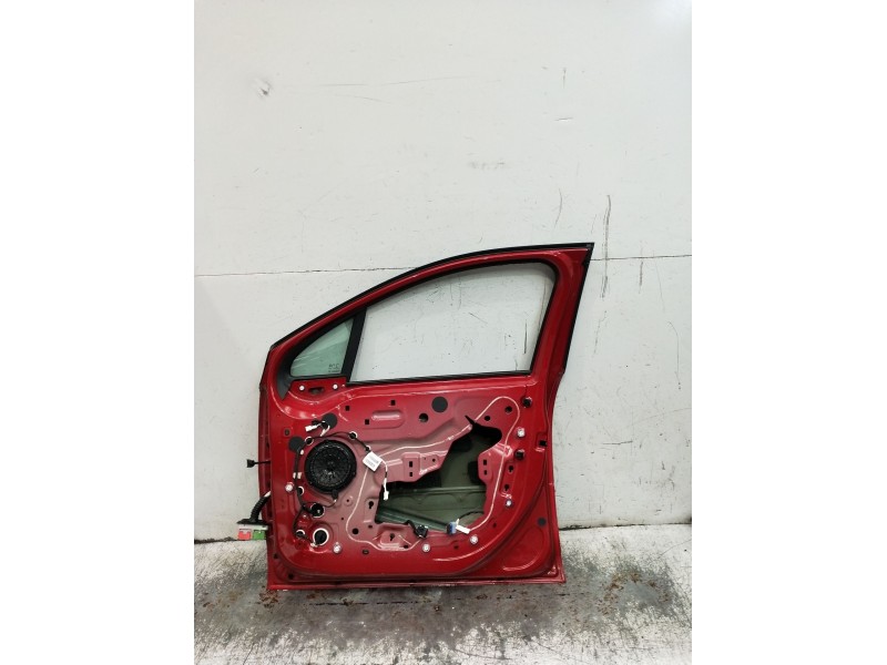 Recambio de puerta delantera derecha para citroën c3 iii (sx) 1.2 puretech 82 referencia OEM IAM  5P 2018