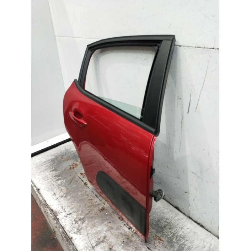 Recambio de puerta trasera derecha para citroën c3 iii (sx) 1.2 puretech 82 referencia OEM IAM  5P 2018