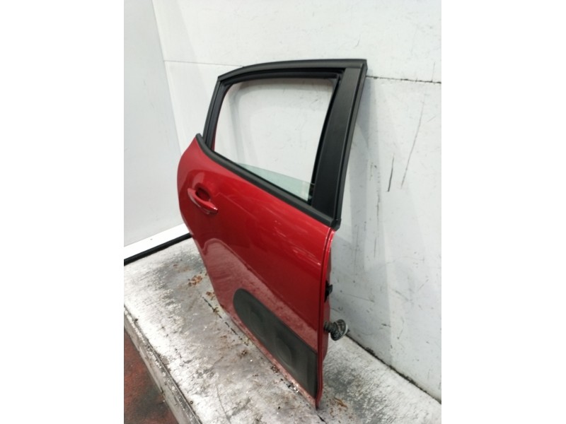 Recambio de puerta trasera derecha para citroën c3 iii (sx) 1.2 puretech 82 referencia OEM IAM  5P 2018