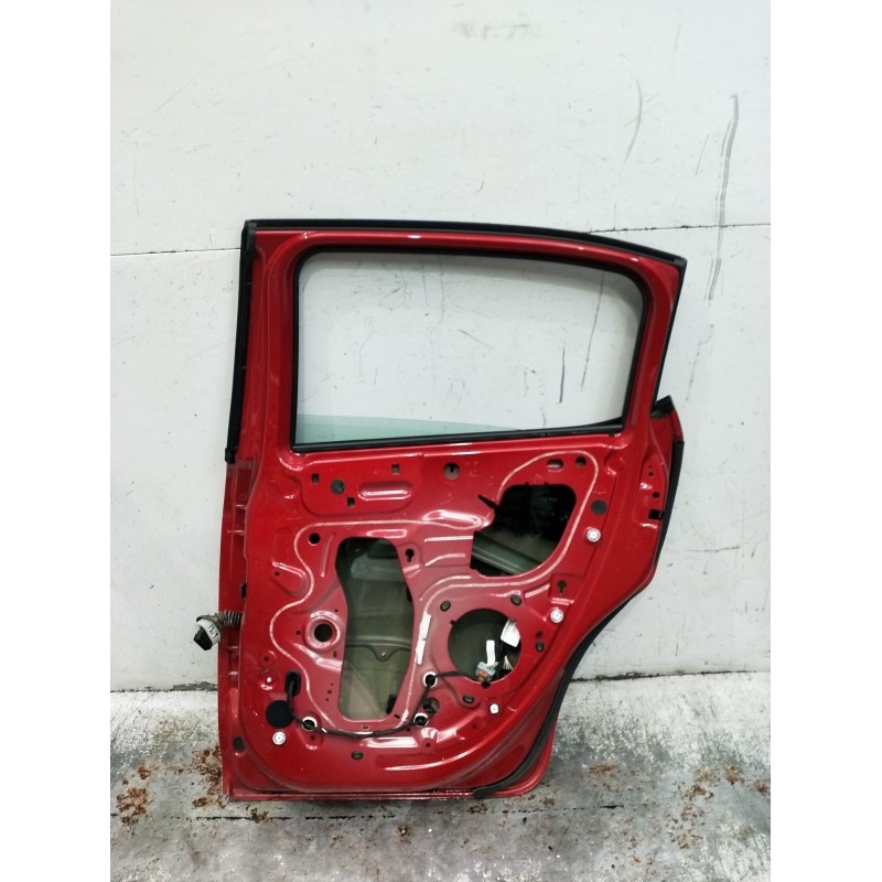 Recambio de puerta trasera derecha para citroën c3 iii (sx) 1.2 puretech 82 referencia OEM IAM  5P 2018