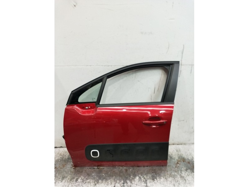 Recambio de puerta delantera izquierda para citroën c3 iii (sx) 1.2 puretech 82 referencia OEM IAM  5P 2018