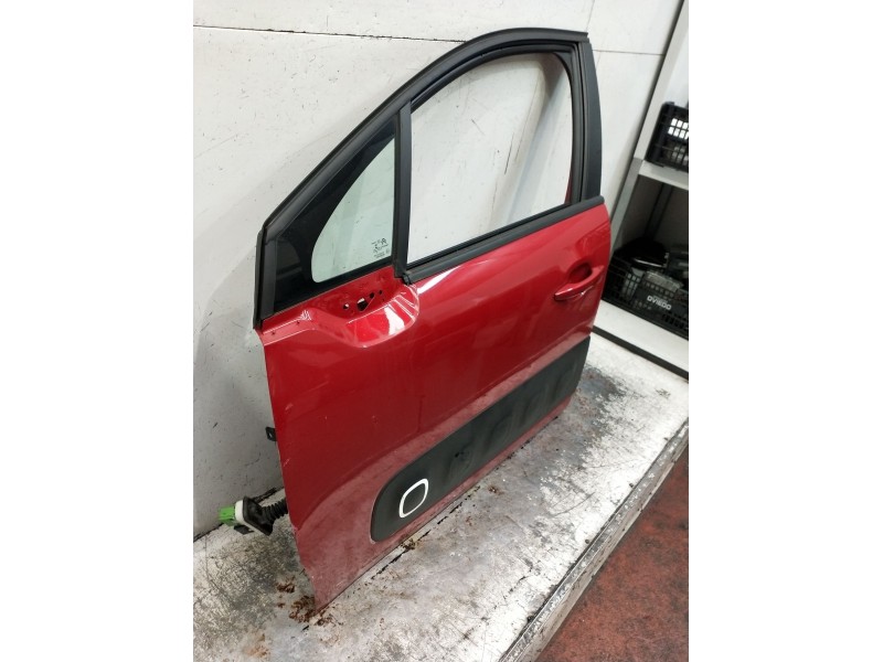 Recambio de puerta delantera izquierda para citroën c3 iii (sx) 1.2 puretech 82 referencia OEM IAM  5P 2018