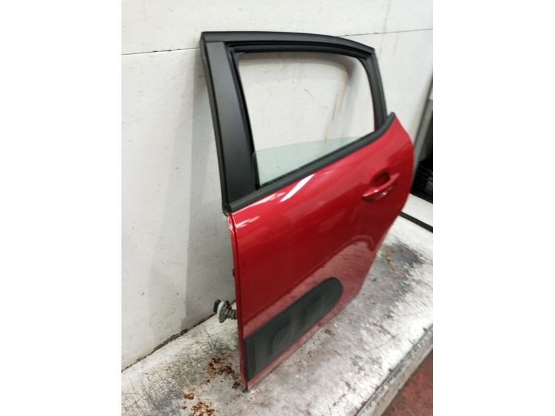 Recambio de puerta trasera izquierda para citroën c3 iii (sx) 1.2 puretech 82 referencia OEM IAM  5P 2018