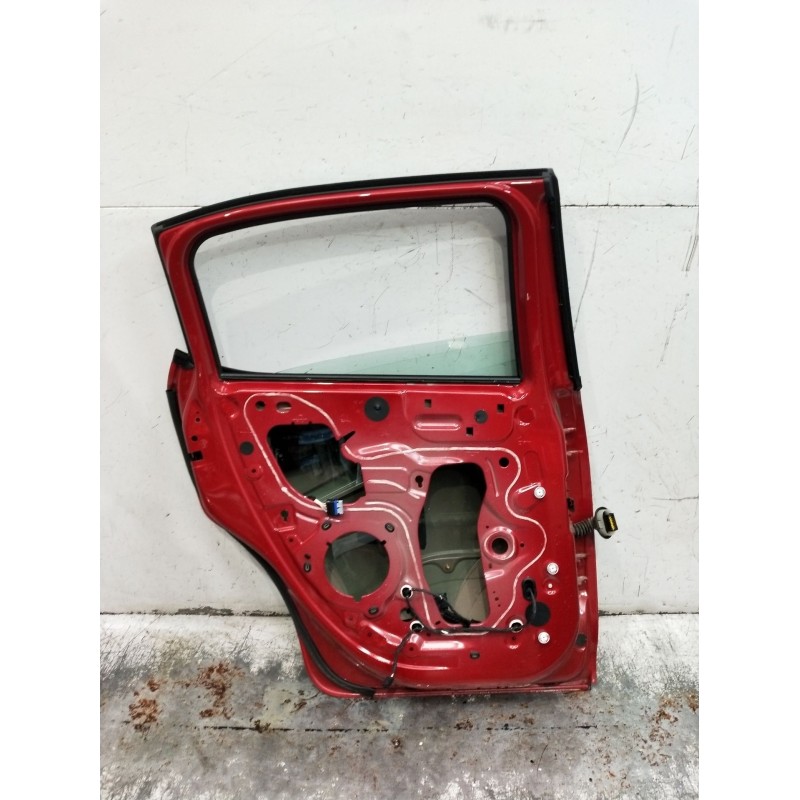 Recambio de puerta trasera izquierda para citroën c3 iii (sx) 1.2 puretech 82 referencia OEM IAM  5P 2018