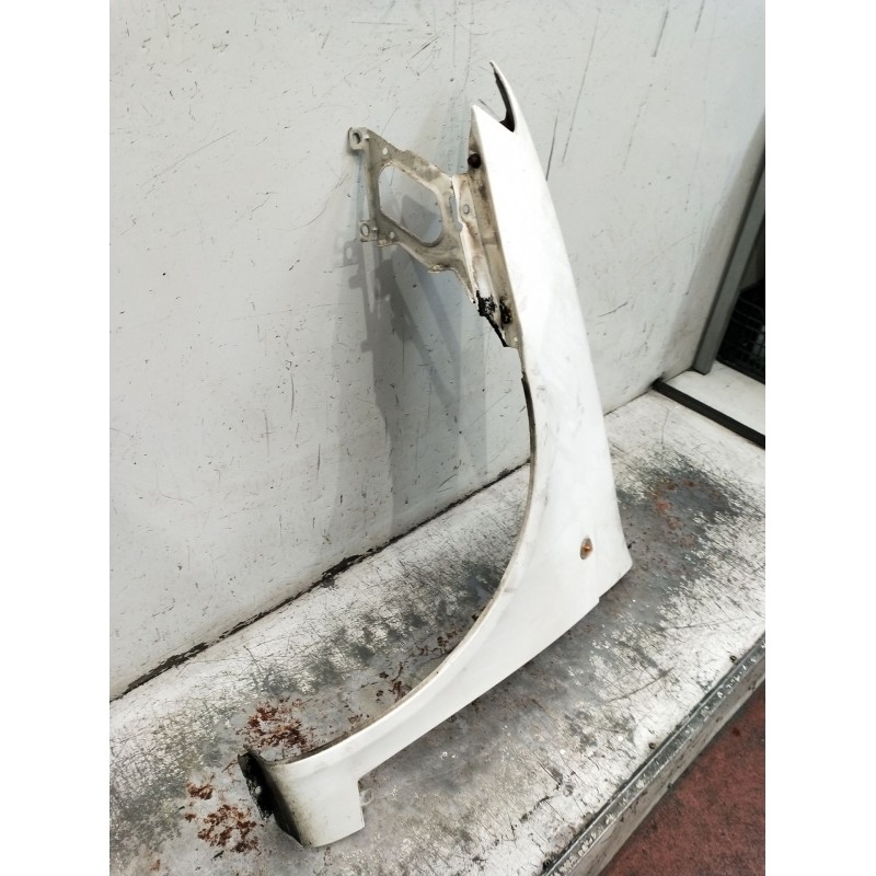 Recambio de aleta delantera izquierda para fiat punto (188_) 1.9 ds 60 (188.031, .051, .231, .251) referencia OEM IAM   