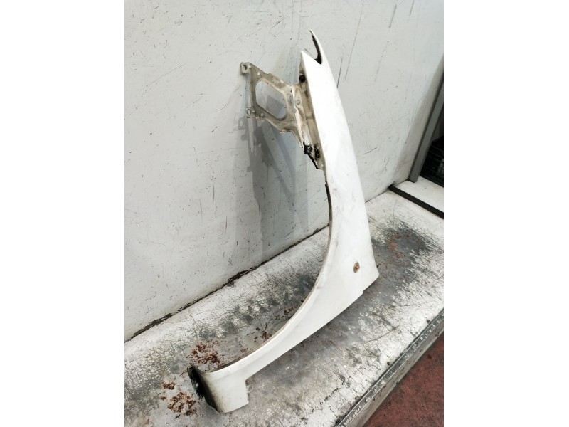 Recambio de aleta delantera izquierda para fiat punto (188_) 1.9 ds 60 (188.031, .051, .231, .251) referencia OEM IAM   