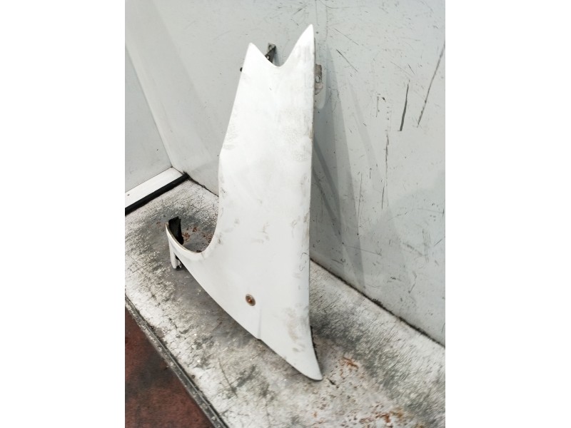 Recambio de aleta delantera izquierda para fiat punto (188_) 1.9 ds 60 (188.031, .051, .231, .251) referencia OEM IAM   