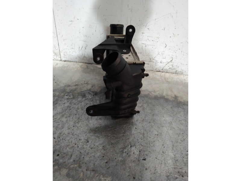 Recambio de intercooler para volkswagen fox (5z1) básico referencia OEM IAM 6Q0145804A 862403N 