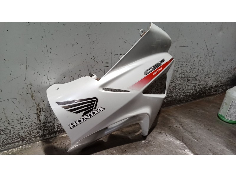 Recambio de molduras delanteras para honda cbf cbf 600 (pc43) referencia OEM IAM 61212MERR600  DERECHA