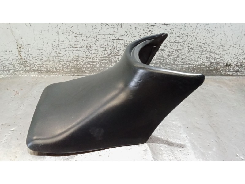 Recambio de asiento para honda cbf cbf 600 (pc43) referencia OEM IAM  DELANTERO VER FOTOS