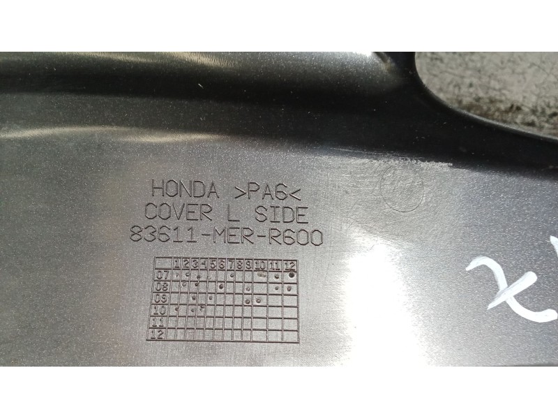 Recambio de moldura para honda cbf cbf 600 (pc43) referencia OEM IAM   IZQUIERDO