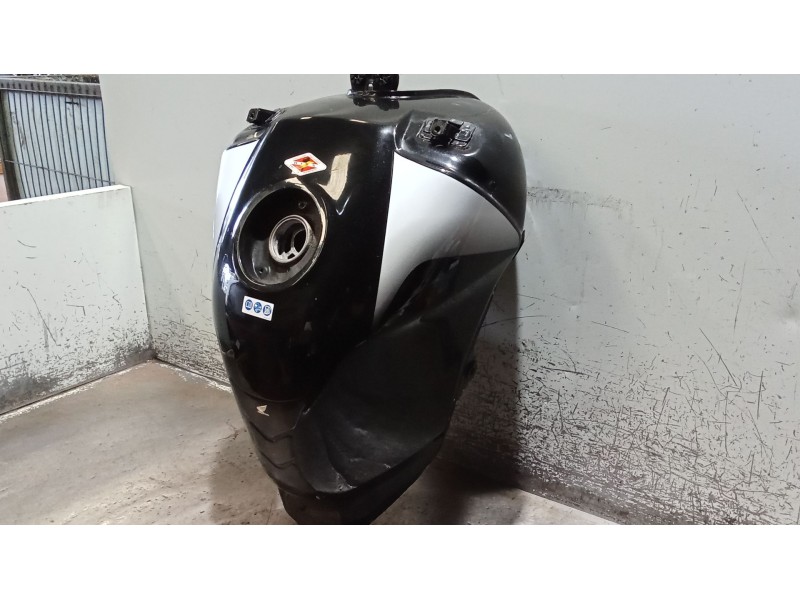 Recambio de deposito combustible para honda cbf cbf 600 (pc43) referencia OEM IAM   