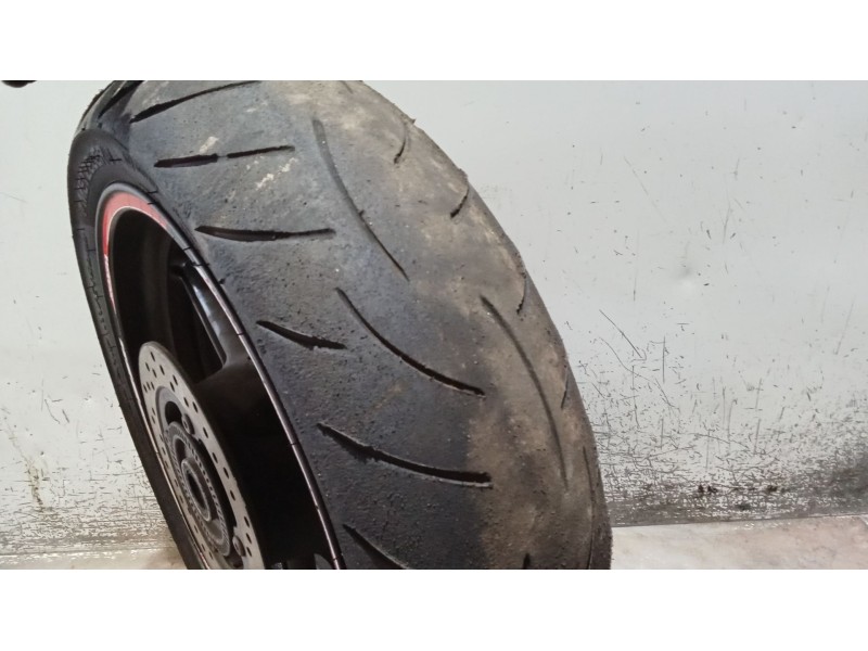 Recambio de rueda para honda cbf cbf 600 (pc43) referencia OEM IAM   