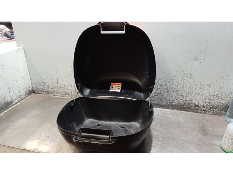 Recambio de portaequipajes para honda cbf cbf 600 (pc43) referencia OEM IAM  BAUL MALETA