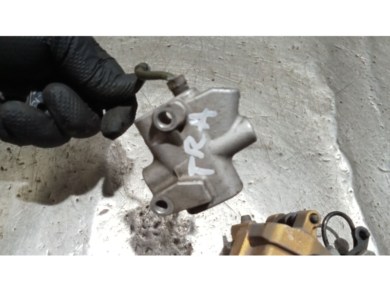 Recambio de pinza freno trasera derecha para honda cbf cbf 600 (pc43) referencia OEM IAM   