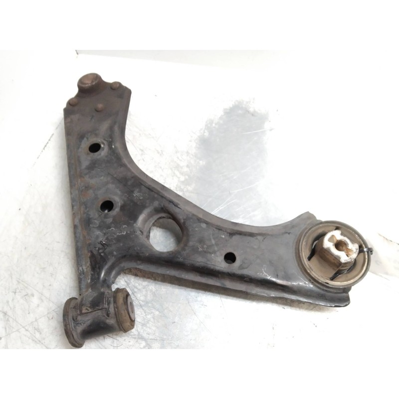 Recambio de brazo suspension inferior delantero izquierdo para citroen nemo 1.3 hdi fap referencia OEM IAM   