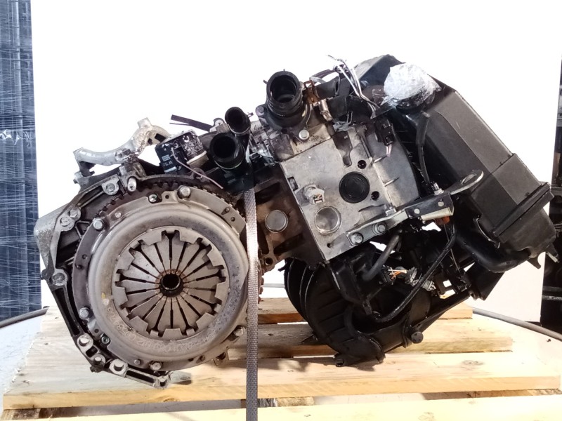 Recambio de motor completo para dacia sandero (bs_) 1.6 mpi 85 (bs03) referencia OEM IAM K7M A800  UA36398