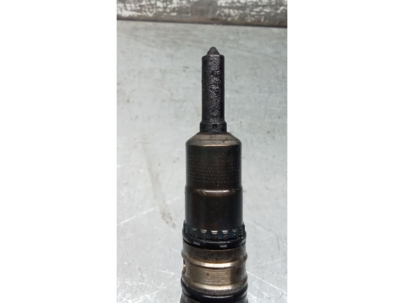 Recambio de inyector para audi a3 (8p1) 2.0 tdi 16v referencia OEM IAM 0414720404 03G130073G BOSCH