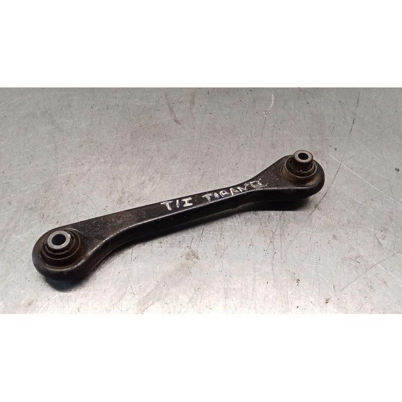 Recambio de brazo suspension inferior trasero izquierdo para audi a3 (8p1) 2.0 tdi 16v referencia OEM IAM   04