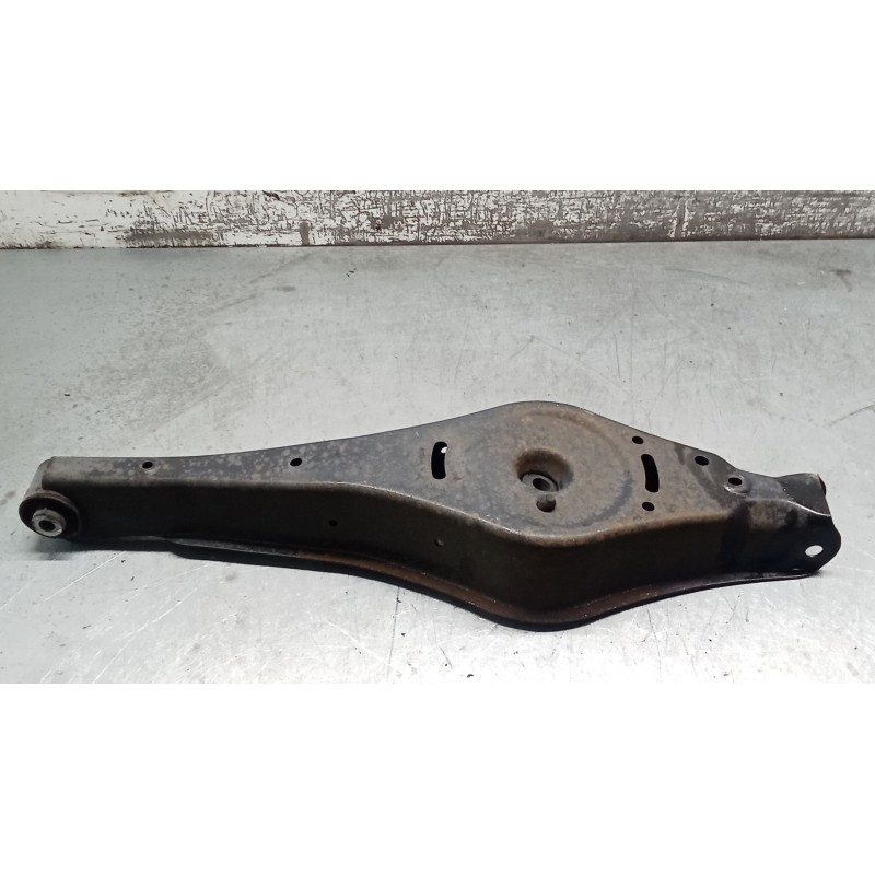Recambio de brazo suspension inferior trasero derecho para seat altea xl (5p5, 5p8) 1.6 tdi referencia OEM IAM  POSTERIOR 09