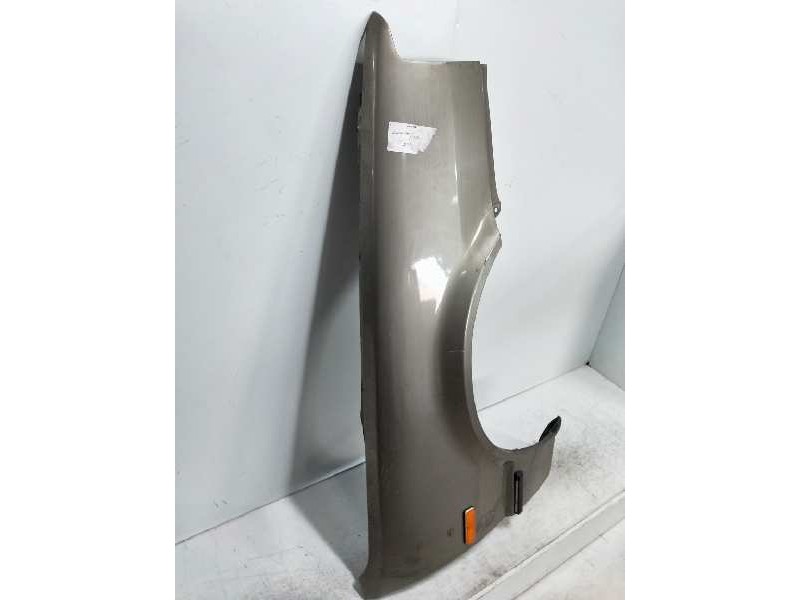 Recambio de aleta delantera derecha para lancia thema referencia OEM IAM   