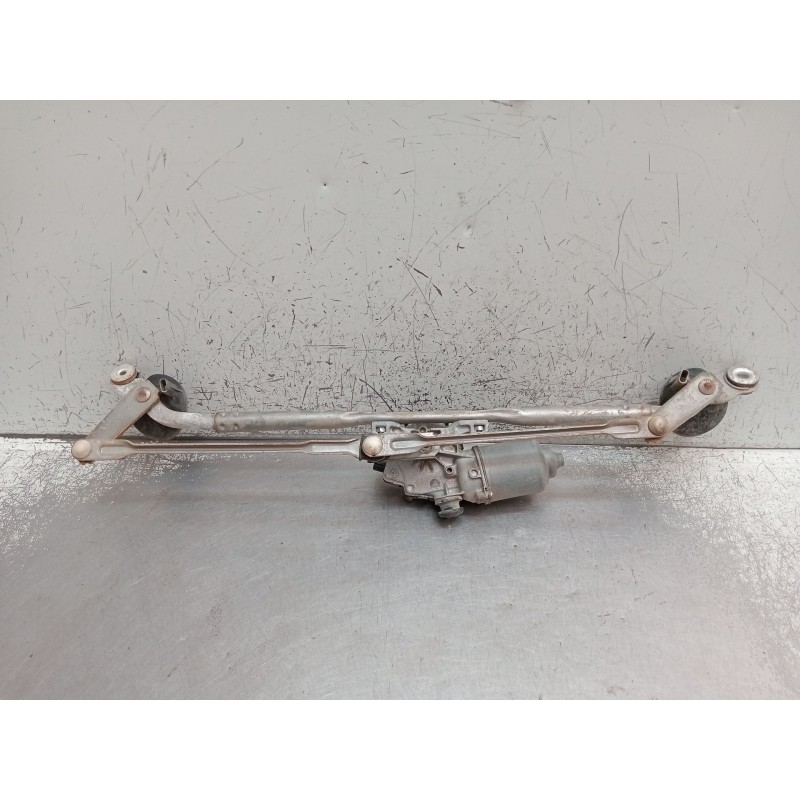 Recambio de motor limpia delantero para toyota hilux vii pick-up (_n1_, _n2_, _n3_) 2.5 d-4d 4wd (kun25_) referencia OEM IAM AE1
