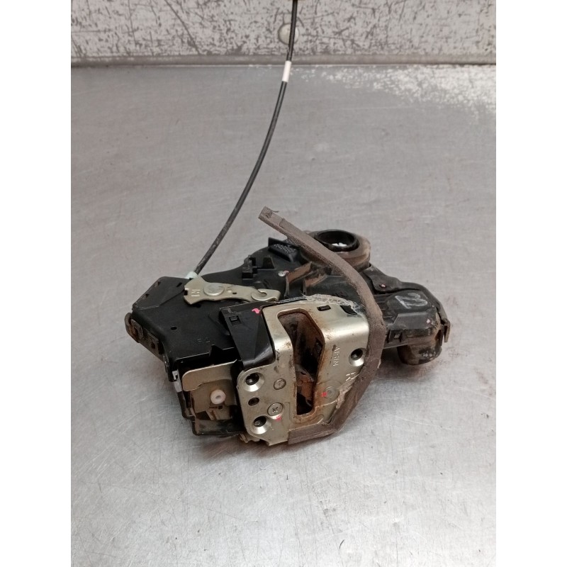 Recambio de motor cierre centralizado delantero derecho para toyota hilux vii pick-up (_n1_, _n2_, _n3_) 2.5 d-4d 4wd (kun25_) r