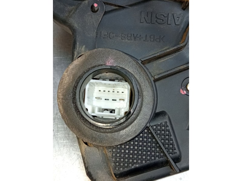 Recambio de motor cierre centralizado delantero derecho para toyota hilux vii pick-up (_n1_, _n2_, _n3_) 2.5 d-4d 4wd (kun25_) r