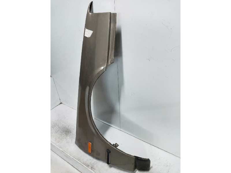 Recambio de aleta delantera derecha para lancia thema referencia OEM IAM   