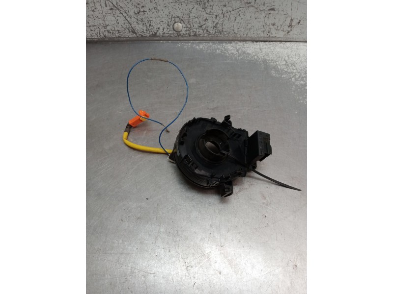 Recambio de kit airbag para toyota hilux vii pick-up (_n1_, _n2_, _n3_) 2.5 d-4d 4wd (kun25_) referencia OEM IAM   2006