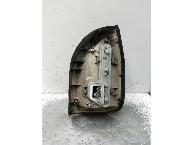 Recambio de piloto trasero izquierdo para opel zafira a monospace (t98) 2.2 dti 16v (f75) referencia OEM IAM   