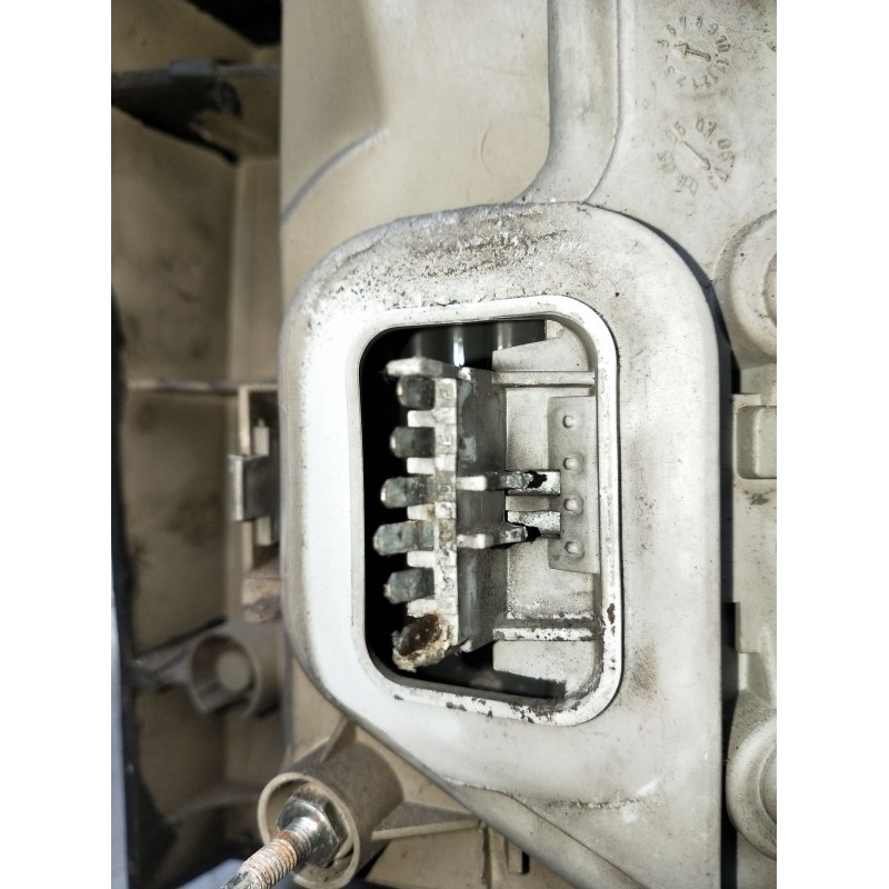 Recambio de piloto trasero izquierdo para opel zafira a monospace (t98) 2.2 dti 16v (f75) referencia OEM IAM   