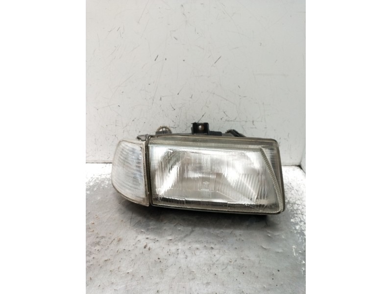 Recambio de faro derecho para seat ibiza ii (6k1) 1.9 d referencia OEM IAM 6K0941016 67735485 