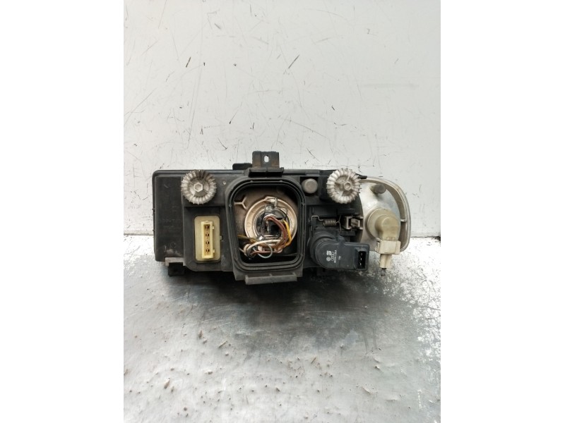 Recambio de faro derecho para seat ibiza ii (6k1) 1.9 d referencia OEM IAM 6K0941016 67735485 