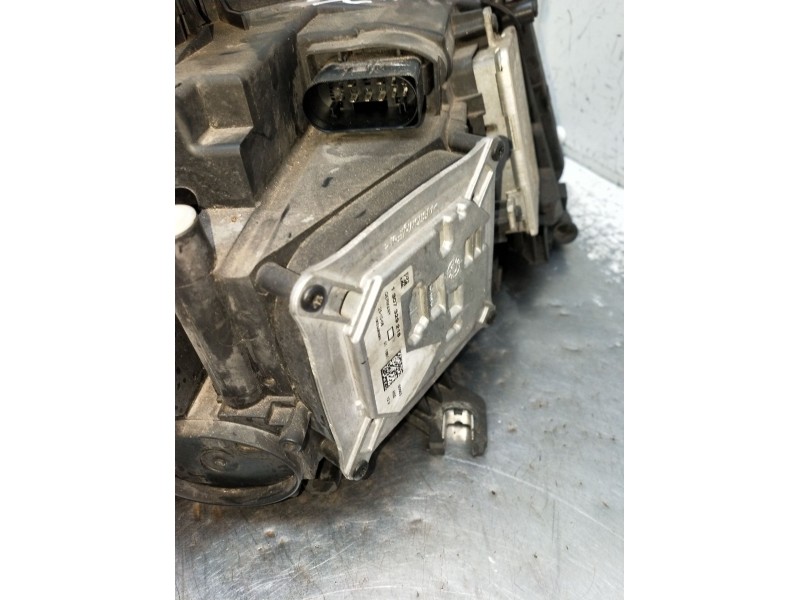 Recambio de faro izquierdo para audi a4 b8 (8k2) 2.0 tdi referencia OEM IAM 0301240271 1307329218 XENON 2008