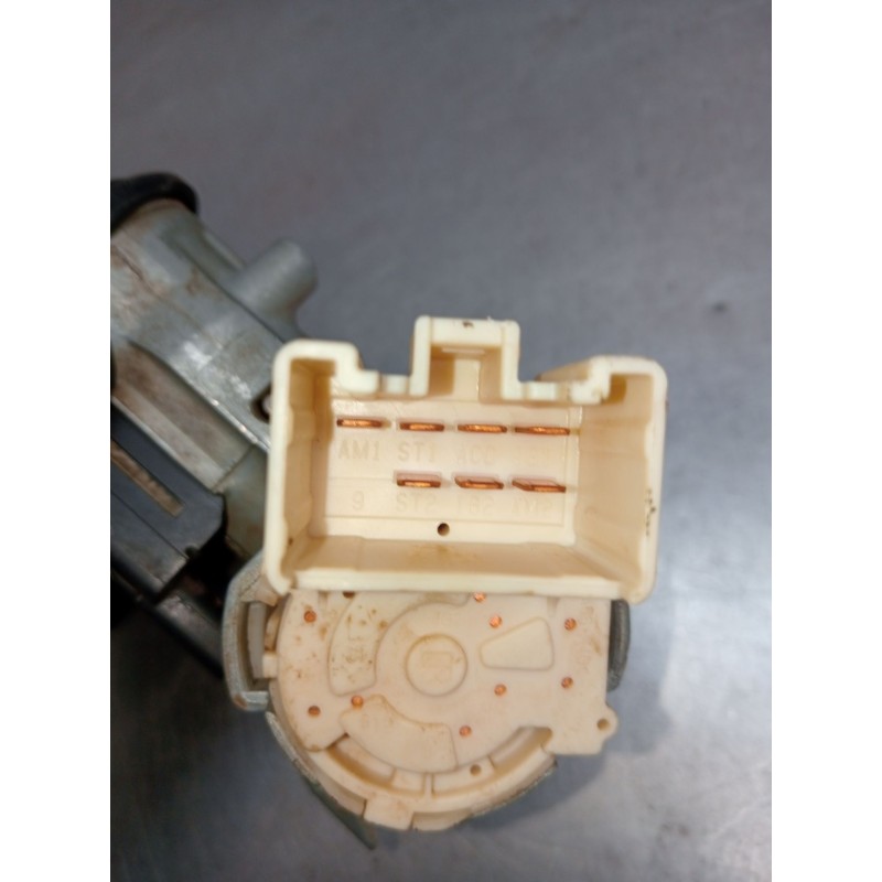 Recambio de conmutador de arranque para toyota hilux vii pick-up (_n1_, _n2_, _n3_) 2.5 d-4d 4wd (kun25_) referencia OEM IAM 897