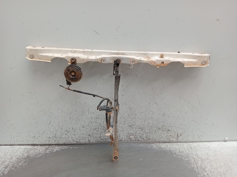 Recambio de panel frontal para toyota hilux vii pick-up (_n1_, _n2_, _n3_) 2.5 d-4d 4wd (kun25_) referencia OEM IAM   2006