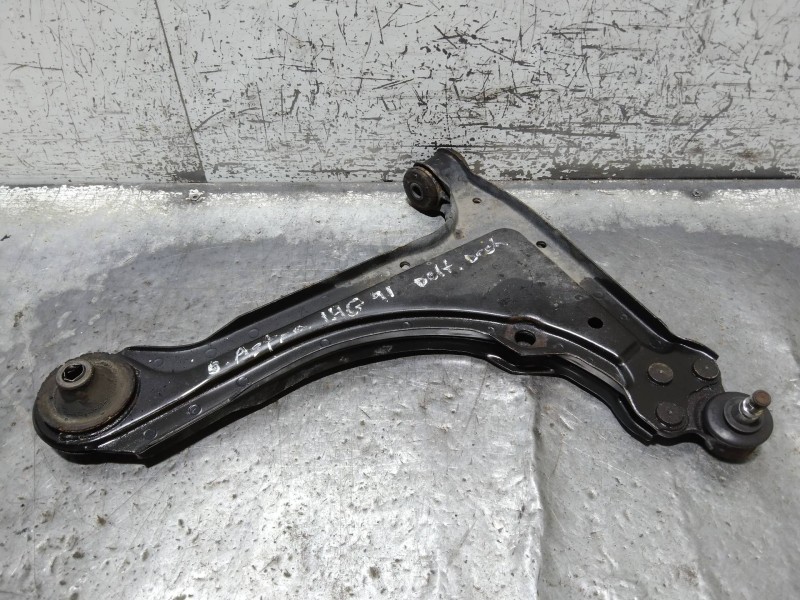 Recambio de brazo suspension inferior delantero derecho para opel astra f berlina gl referencia OEM IAM   