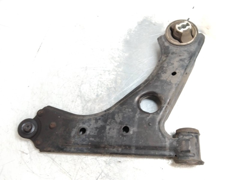 Recambio de brazo suspension inferior delantero derecho para citroen nemo 1.3 hdi fap referencia OEM IAM   