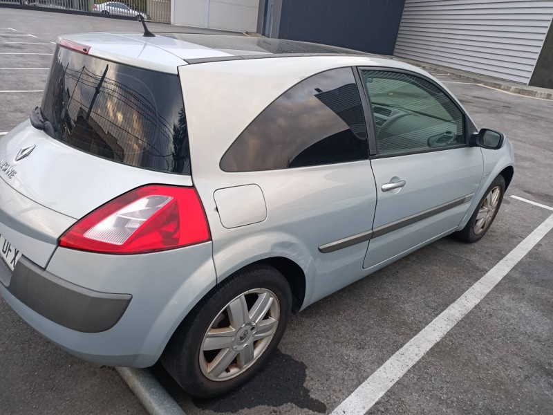 renault megane ii berlina 3p del año 2005