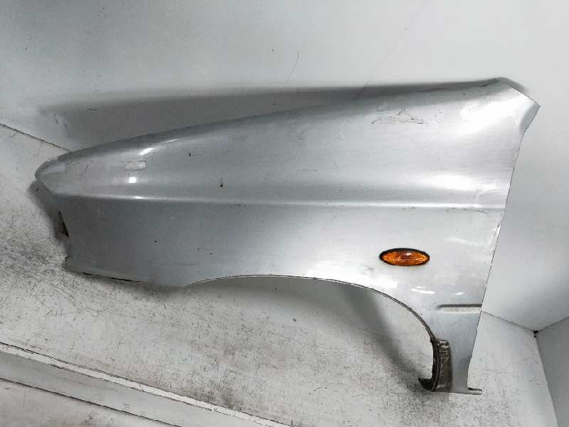 Recambio de aleta delantera izquierda para kia pride glxi berlina referencia OEM IAM   