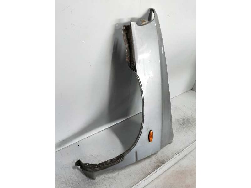 Recambio de aleta delantera izquierda para kia pride glxi berlina referencia OEM IAM   