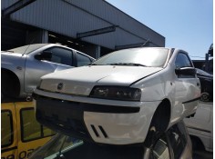 fiat punto berlina (188) del año 2001