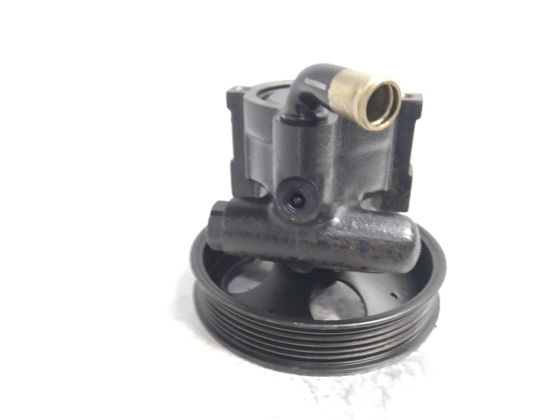 Recambio de bomba direccion para opel astra f berlina 1.6 cat referencia OEM IAM 90468384 26039836 