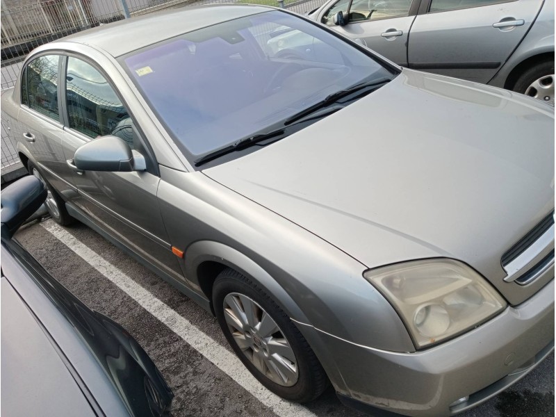 opel vectra c berlina del año 2003