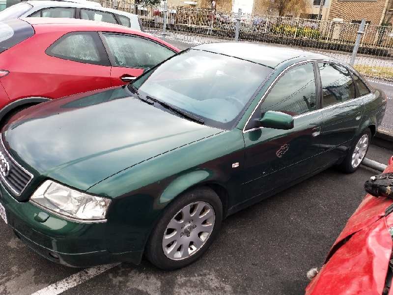 audi a6 berlina (4b2) del año 2000