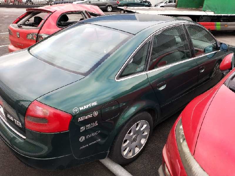 audi a6 berlina (4b2) del año 2000