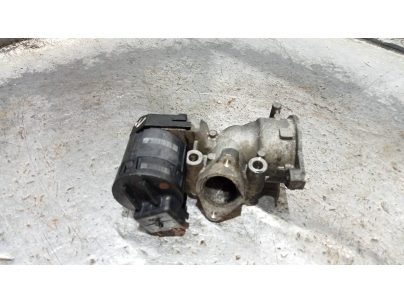 Recambio de valvula egr para peugeot 407 st confort pack referencia OEM IAM 9681825280  