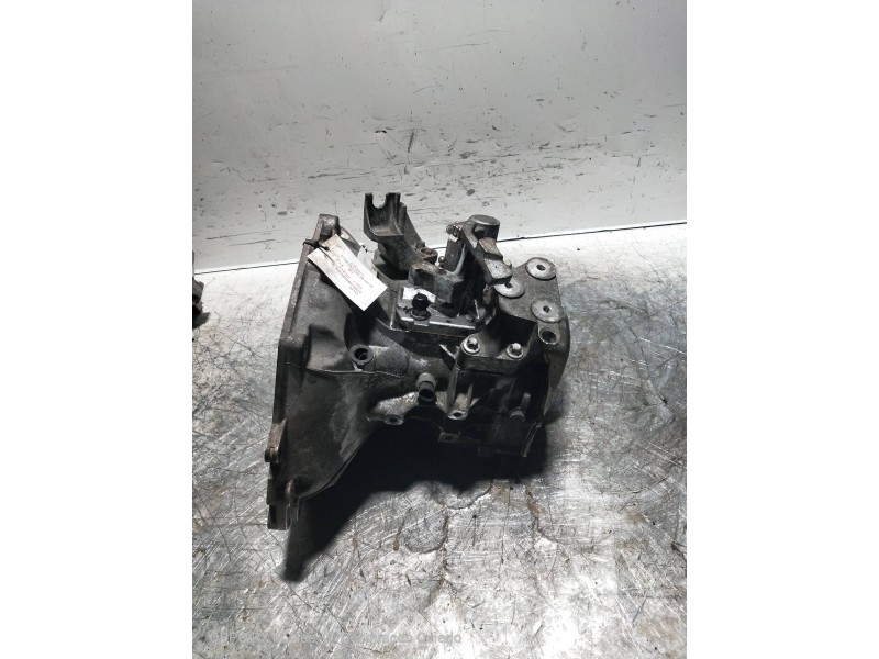 Recambio de caja cambios para opel vectra c berlina 1.8 16v referencia OEM IAM F17C374 AD7961 
