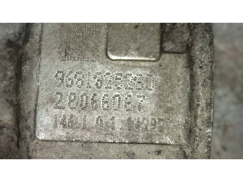 Recambio de valvula egr para peugeot 407 st confort pack referencia OEM IAM 9681825280  